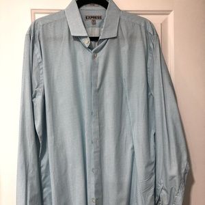 Express men’s fitted dress shirt